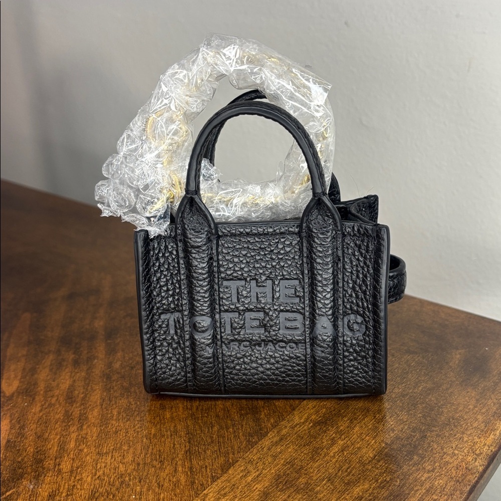 MARC JACOBS THE TOTE BAG: NANO BAG CHARM- AUTHENTIC - Picture 16 of 16